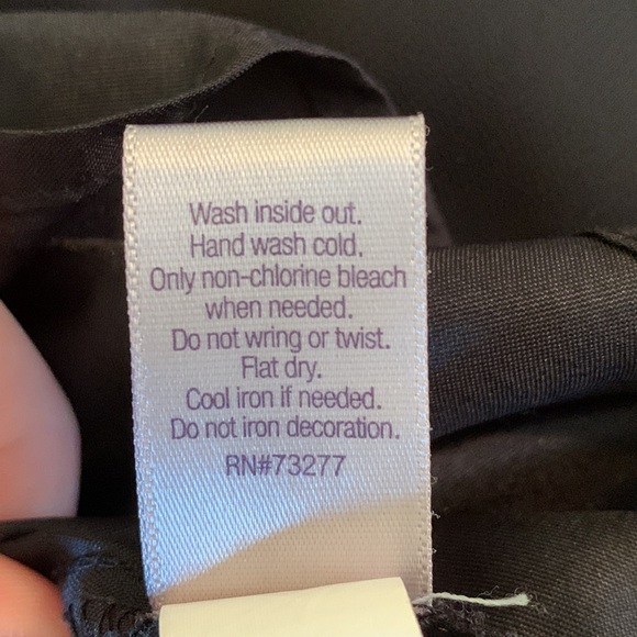 Jennifer Lopez Beaded Top, Size Medium, Black - Picture 11 of 12